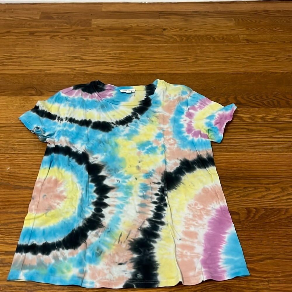 Dance & Marvel Women’s Tye Dye T-Shirt Size Small